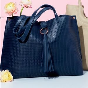 ❗️MOVING SALE❗️ NWT Bag with Tassel